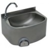LAVE-MAINS INOX 304 SANS DOSSERET COMMANDE FEMORALE PAR BOUTON POUSSOIR