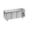 DESSERTE REFRIGEREE INOX CENTRALE, -2/+8°C,   3 P. GN1/1 SUR ROULETTES Ø 100 MM, L 1795 P 700 H 850