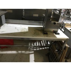 TABLE DE DÉCOUPE 170 X 63 CM