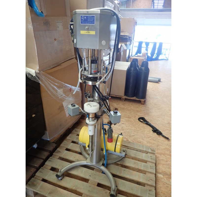 CAPSULEUSE SCIM SEMI AUTOMATIQUE TWIST OFF CAPSULEUSE SCIM SEMI AUTOMATIQUE TWIST OFF