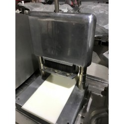 ATTENDRISSEUR À VIANDE