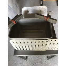 DAUBIÈRE À PIEDS