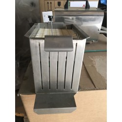 MACHINE À BROCHETTES TOUT INOX