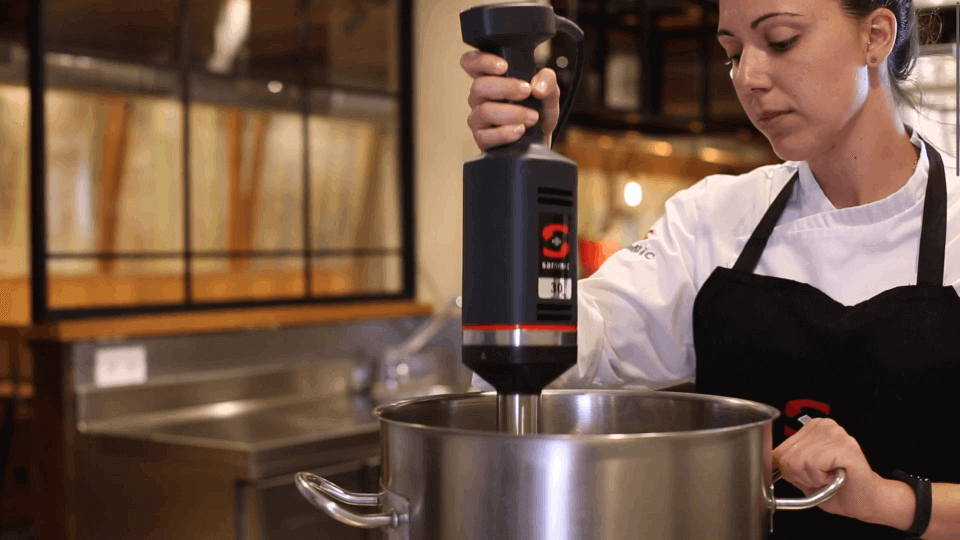 Comment utiliser un mixeur plongeant professionnel ?
