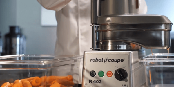 Comment différencier cutter, coupe-légumes et combiné ?